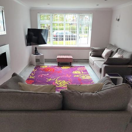 Smitten House 4 Bedroom Rhyl Exterior foto