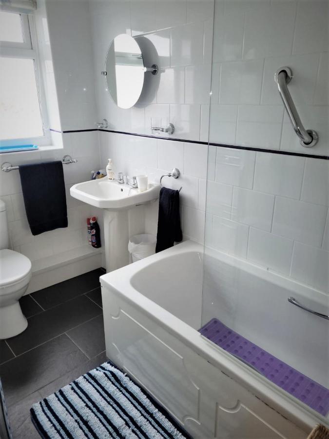 Smitten House 4 Bedroom Rhyl Exterior foto